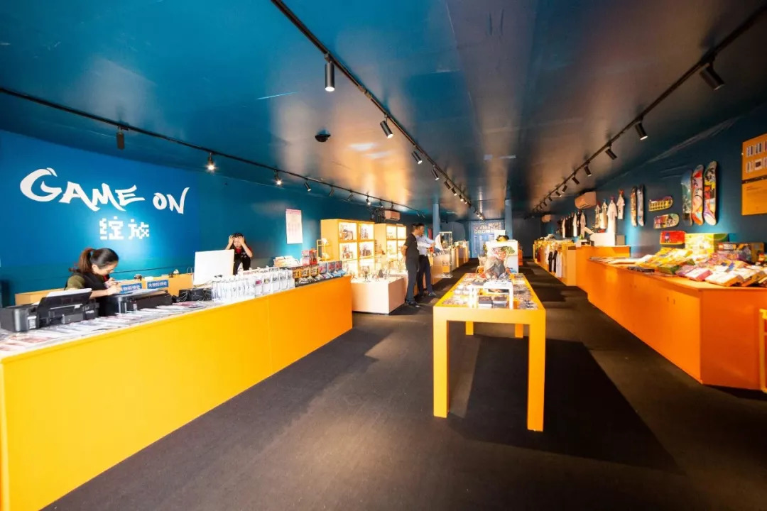 娓告垙and浜洪棿,娓告垙game浜虹敓