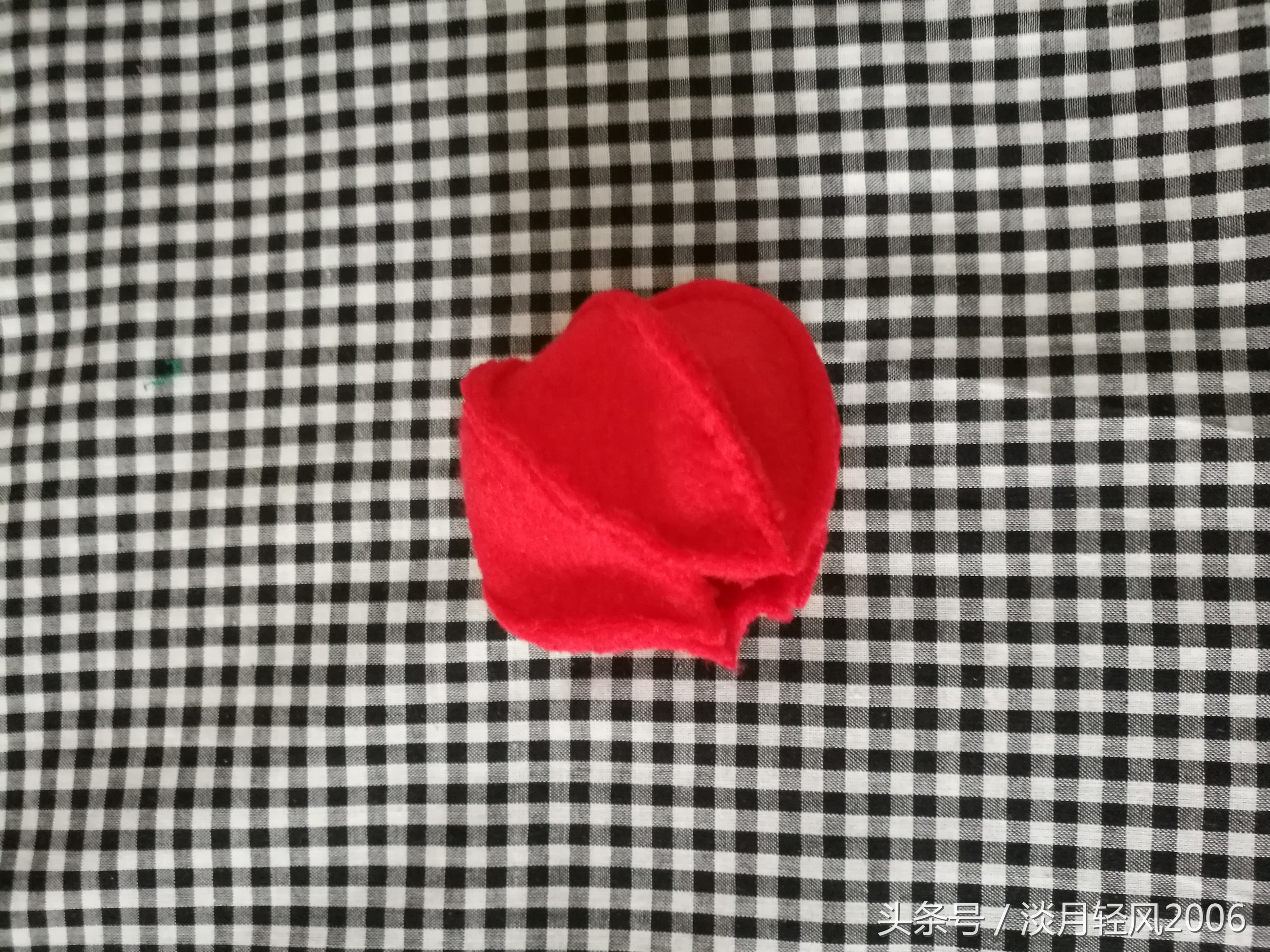 中秋节快到了做个灯笼赏月,中秋节快到了做一个纸灯笼