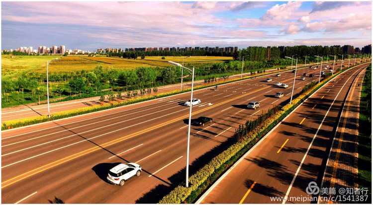 庆祝自治区成立60周年/《中国交通报》通版聚焦宁夏交通运输60年发展成就/《塞上江南美多彩交通靓》