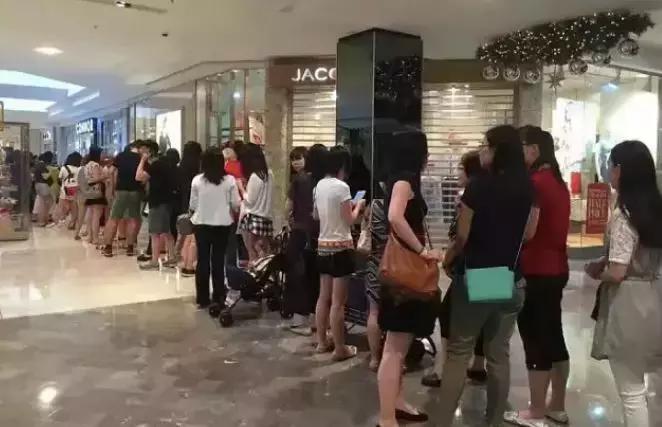 墨大女留学生自述：帮你们代购，还要被迫和澳洲人拍照？