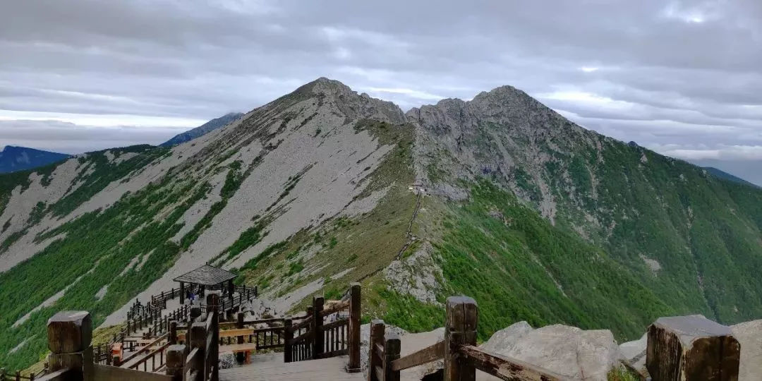 几月爬太白山可以登顶,太白山在哪看日出和日落最好