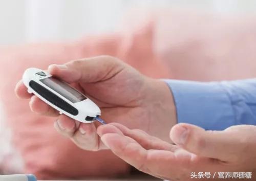 黄连素片的功效与作用能降血糖吗,黄连素降血糖一天最大量吃多少片