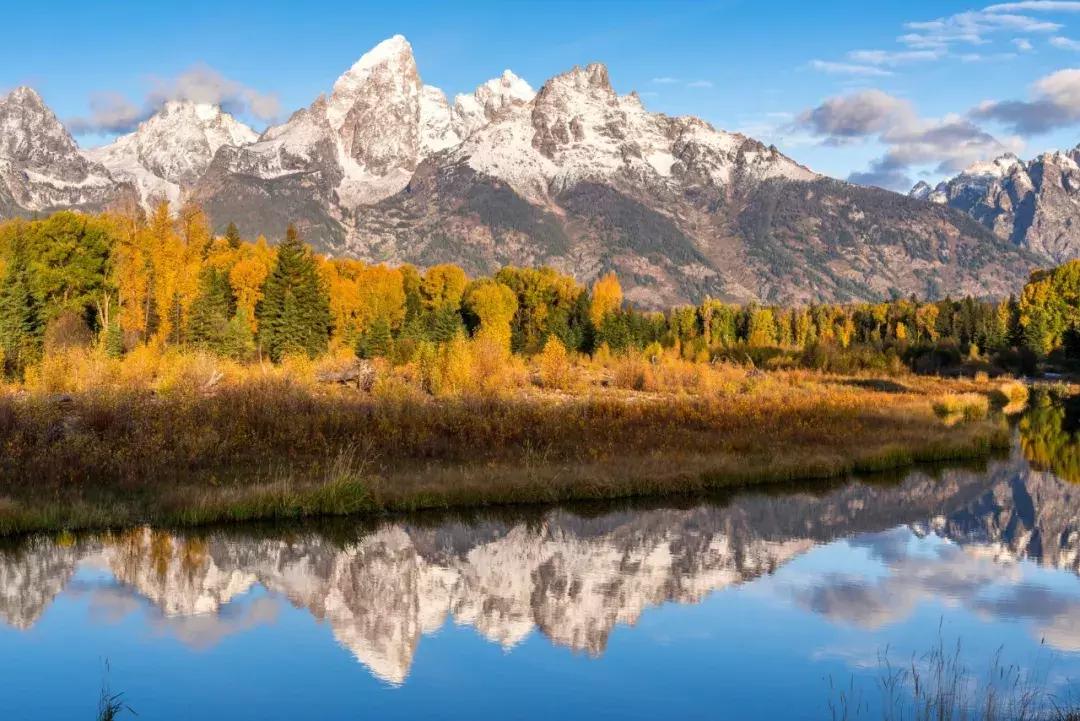 比周杰伦大婚的地方更震撼，还是迪士尼城堡原型地！快来打卡！