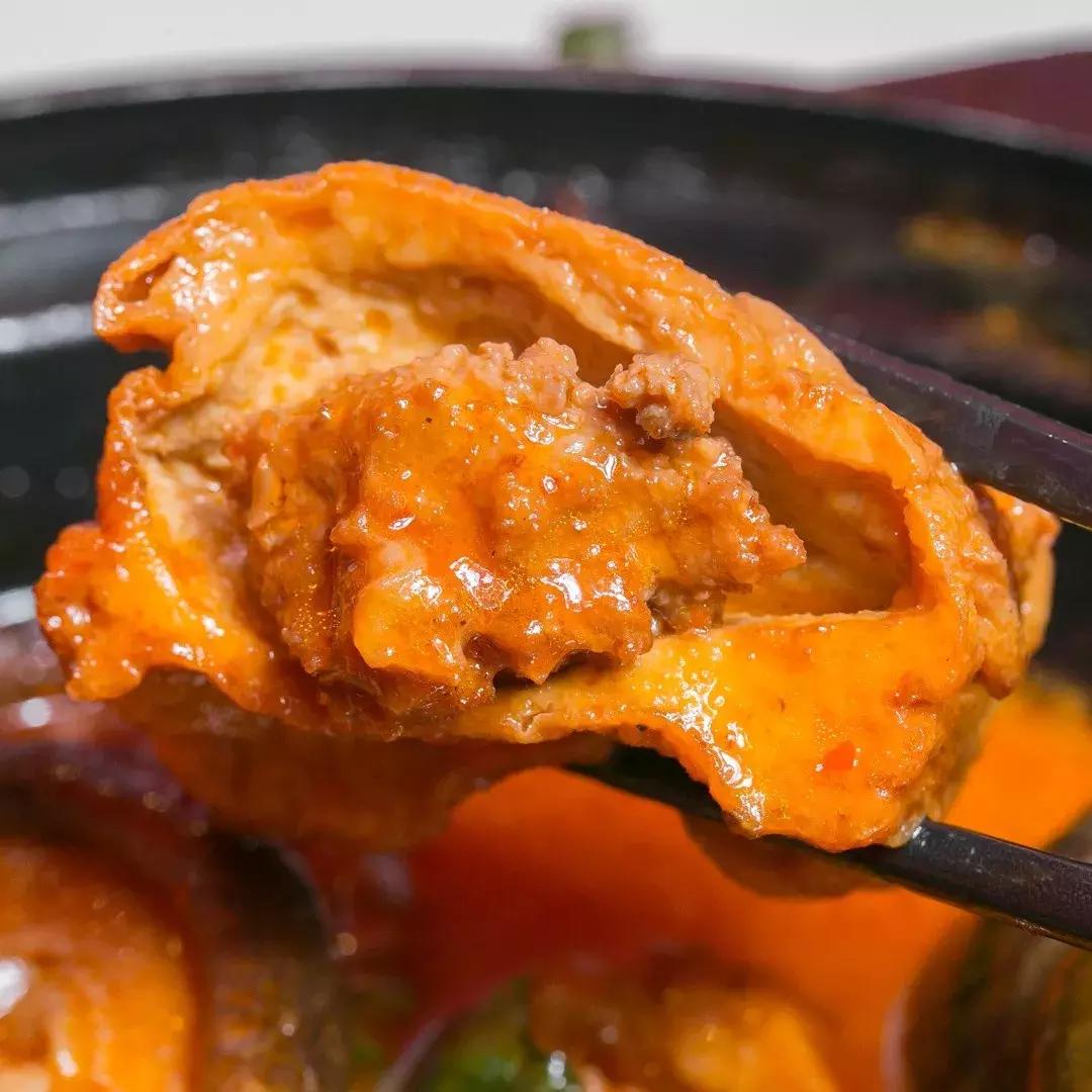 6.8折！陆家嘴惊现1家“网黄餐厅”，人均40+吃哭老板！