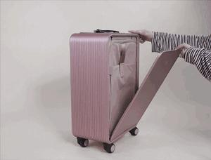 梁洛施秋冬穿搭,梁洛施机场装扮