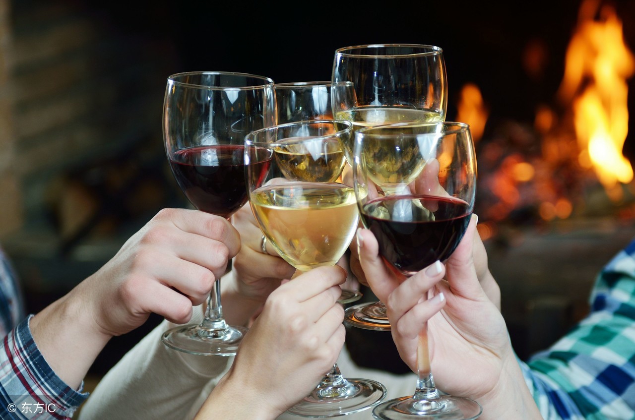 急性酒精中毒健康宣教图文,急性酒精中毒的抢救与护理