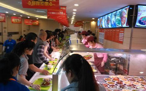 小区的快递站一个月大概挣多少钱,小区快递点到底赚不赚钱