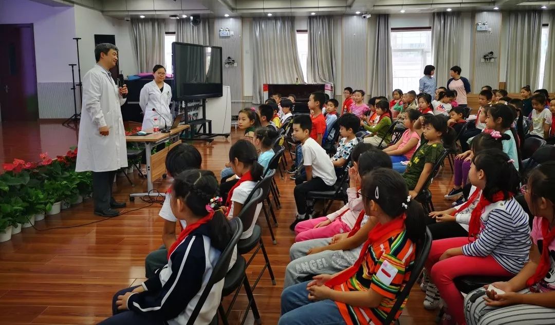 爱牙日口腔护理活动方案,全国爱牙日口腔健康