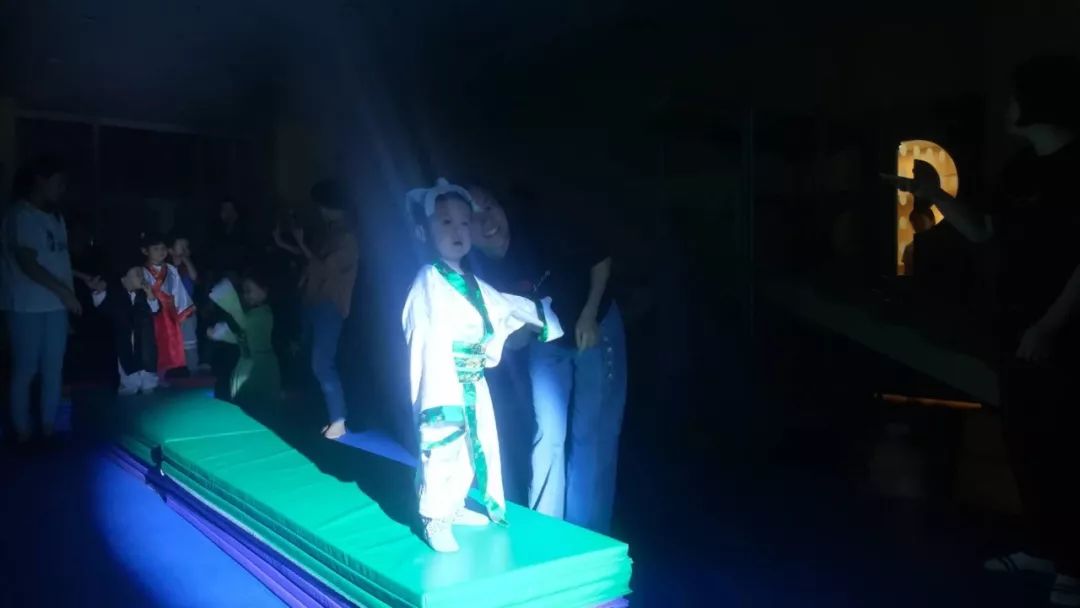 涓娲诲姩鎬荤粨瀹ｄ紶瑙嗛,涓娲诲姩绮惧僵鍥為【