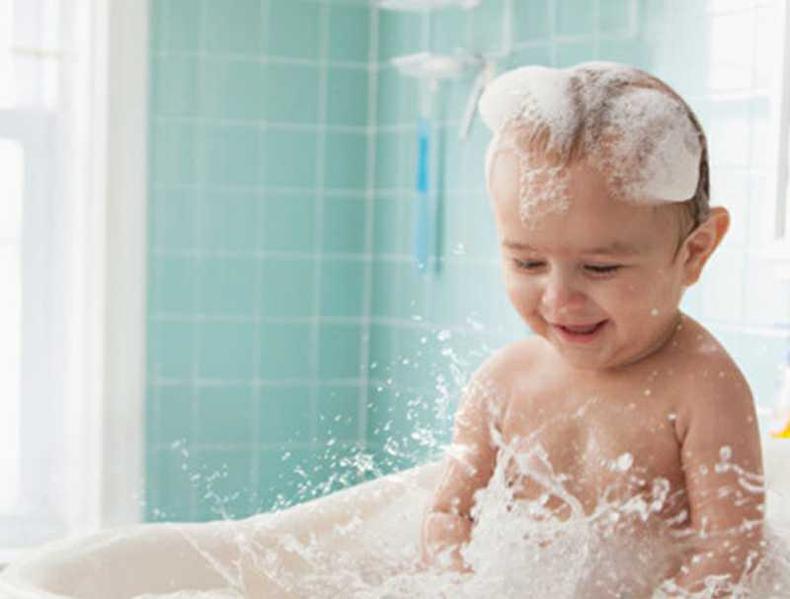 如妈妈般细心呵护宝贝娇嫩肌肤,柔软的触感呵护宝宝的娇嫩肌肤