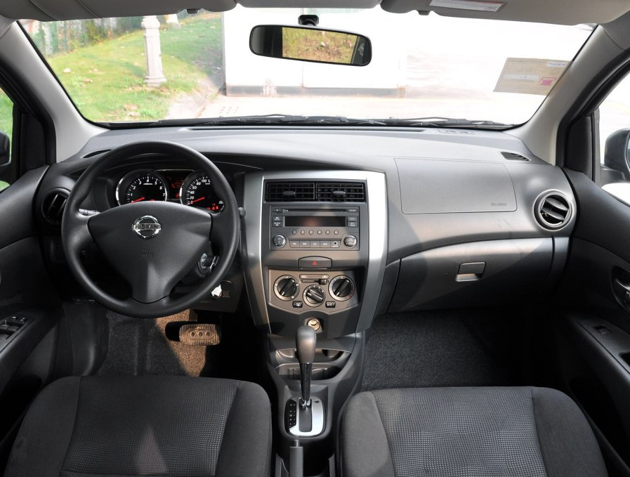 搭载2.5升v6发动机mpv,日系发动机的mpv车