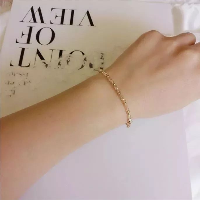 还担心撞款烂大街？精不精致一样东西就出卖了你！