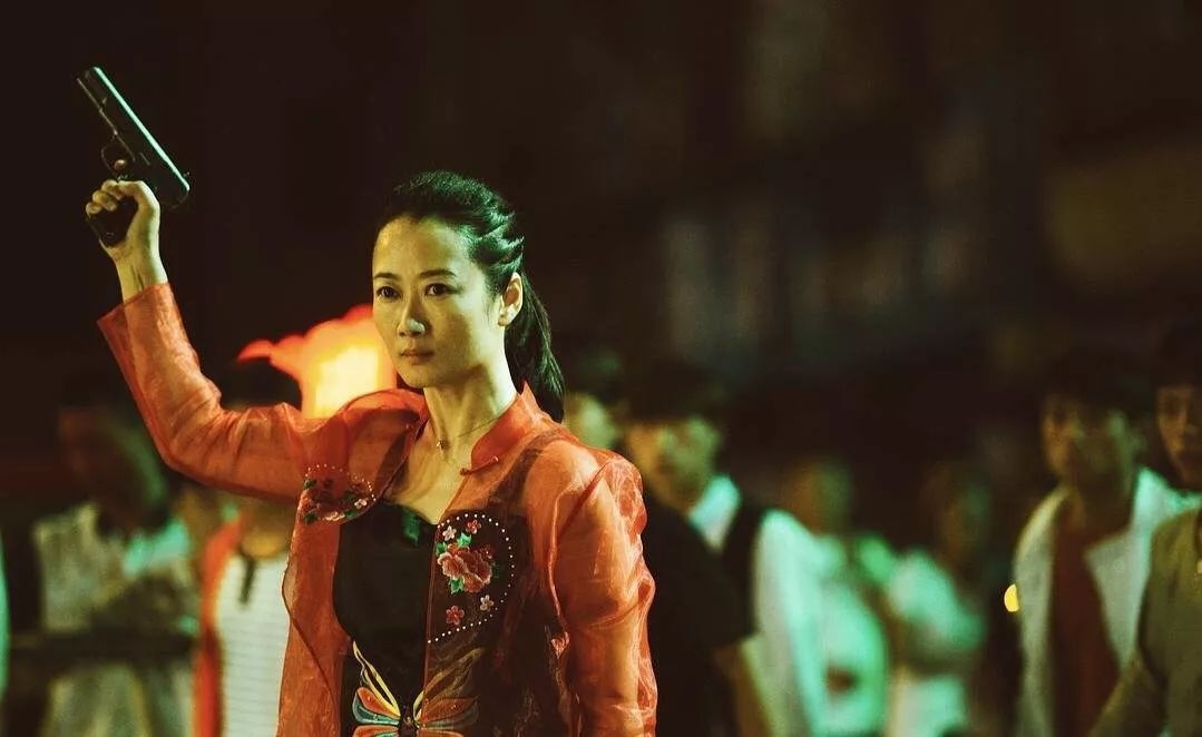 《江湖儿女》：怀旧的囚徒，想“土”而不得｜文艺派