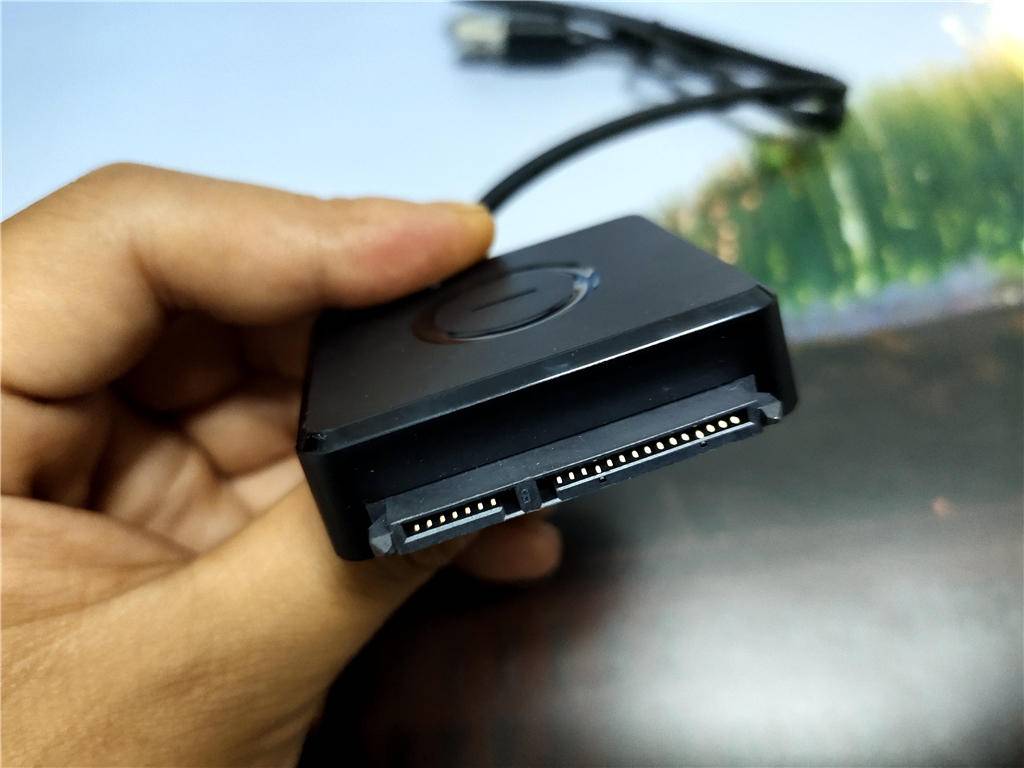 毕亚兹易驱线拆解,毕亚兹和绿联易驱线哪个值得入手