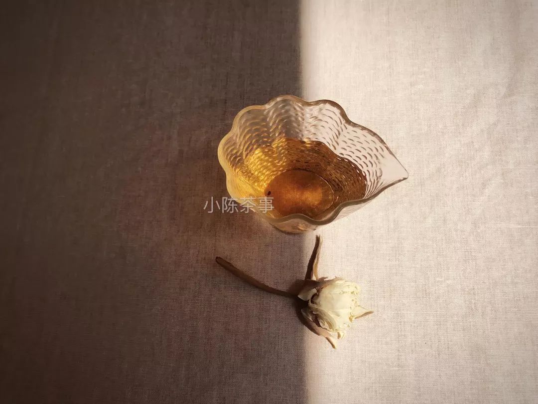 白茶受潮,白茶受潮了怎么办