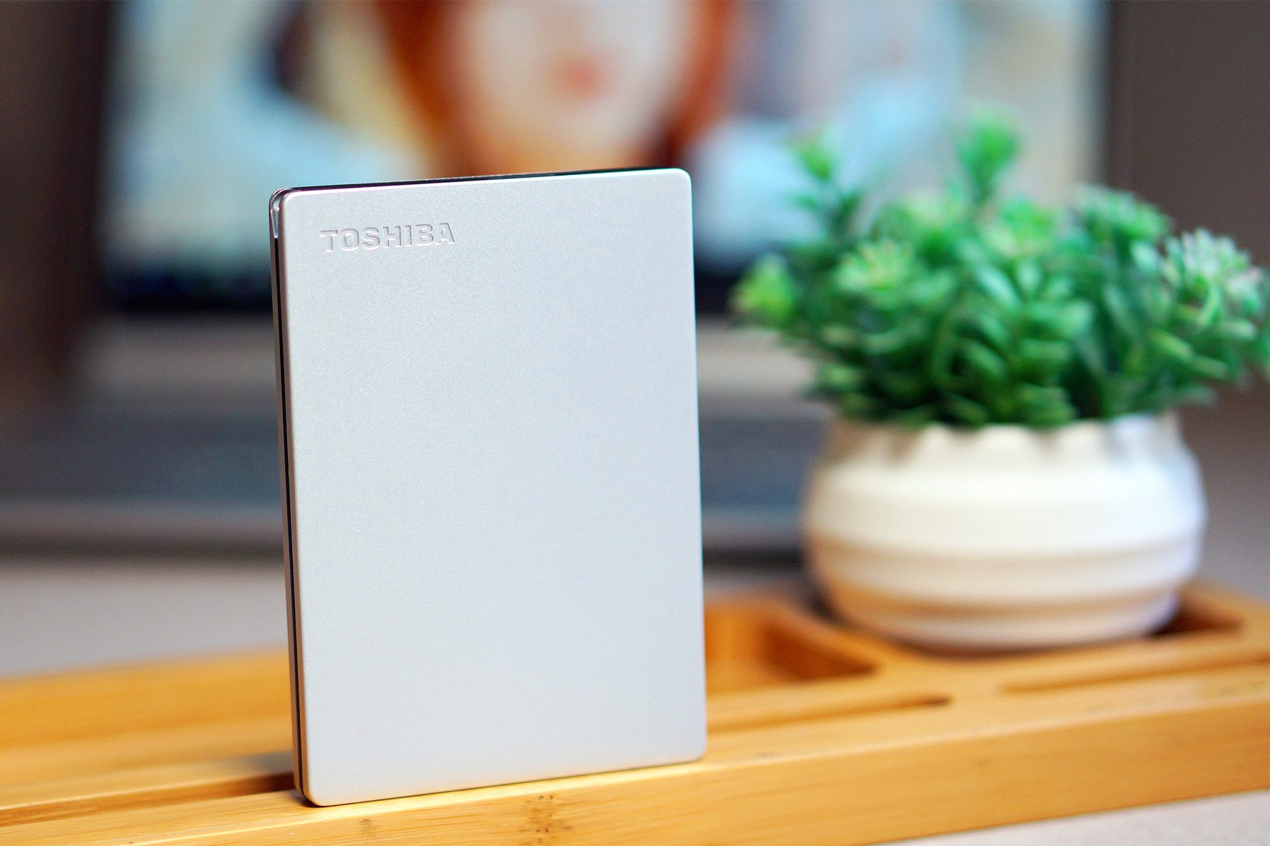 极致轻薄商务首选:东芝CANVIO™SLIM移动硬盘体验