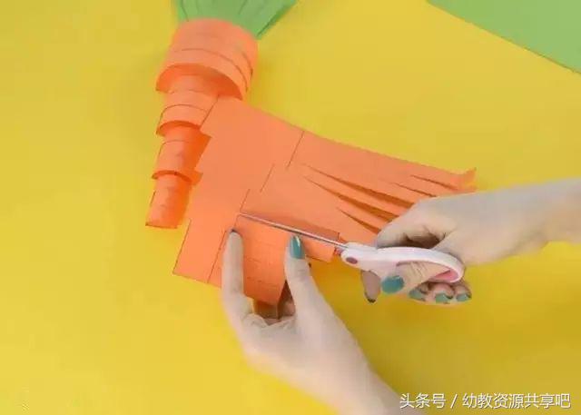 用彩色纸条制作手工卡纸,超简单卡纸手工特别好看