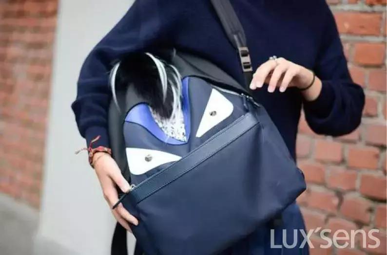 fendi最新款手机包,fendi经典水桶包