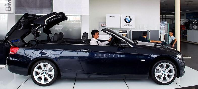 13万左右买什么车黑色,13万买什么越野车比较好