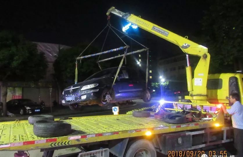 298mg/100ml要爆表！吹出醉驾新高度！小榄一男子醉驾飞车上花坛！