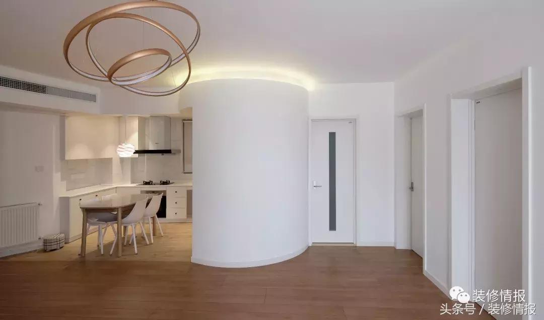 楼中楼的大厨房大餐厅的设计,斜的厨房怎么设计橱柜