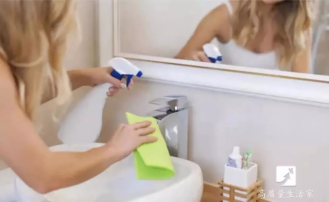 阿司匹林抹脸,阿司匹林片碾碎能洗脸吗