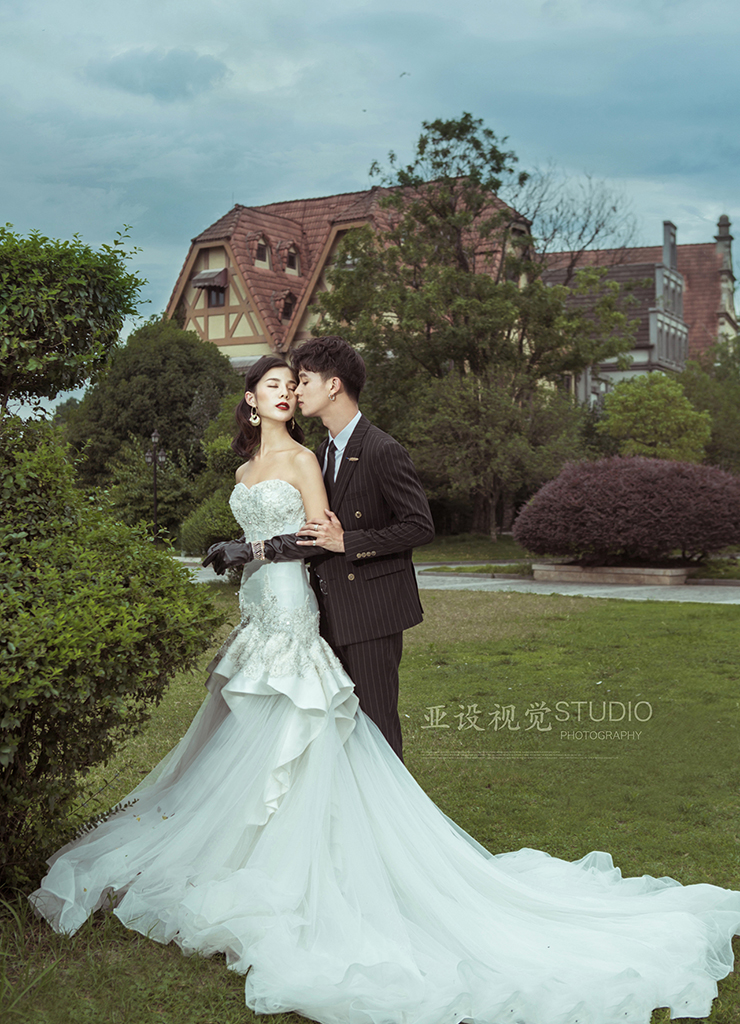 成都金夫人婚纱摄影地址,成都婚纱拍摄哪家好