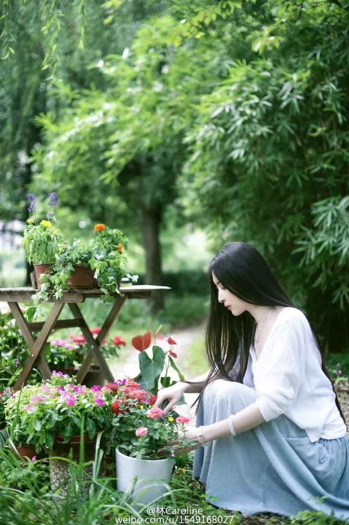 央视最美插画,央视点赞最美老师