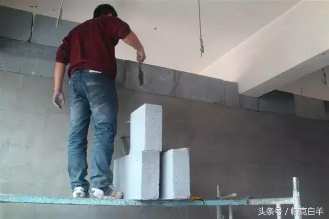 隔断墙成本最低的隔墙,隔断墙人工费算双面还是单面