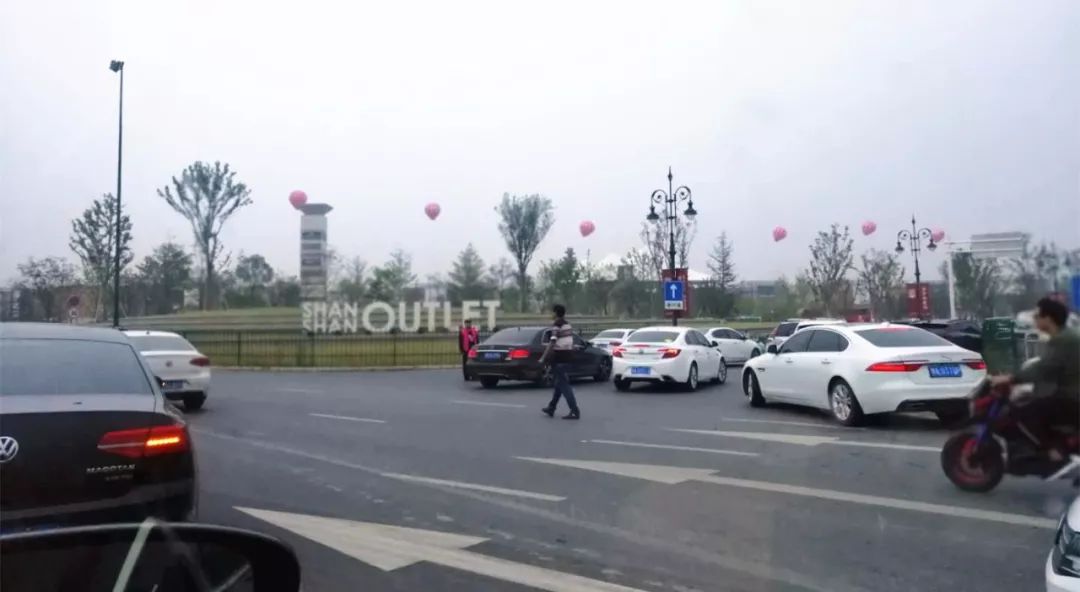 杉杉奥莱怎么样了,杉杉奥莱关店了吗