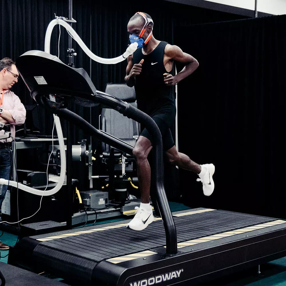 跑步穿压缩衣有什么用,跑步穿压缩装备