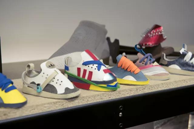 adidas实体店能买到yeezy吗,阿迪线下实体店yeezy