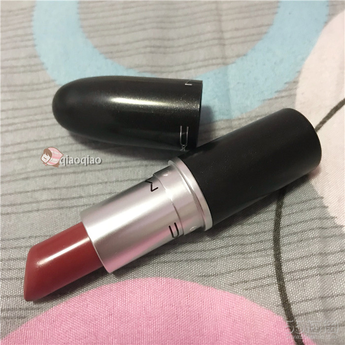 那些曾经“一管难求”的网红色口红们，真的那么名副其实吗