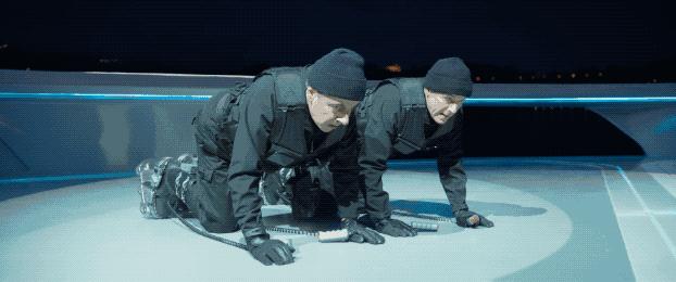 哈哈哈哈哈，这回他真得要笑死人啦！