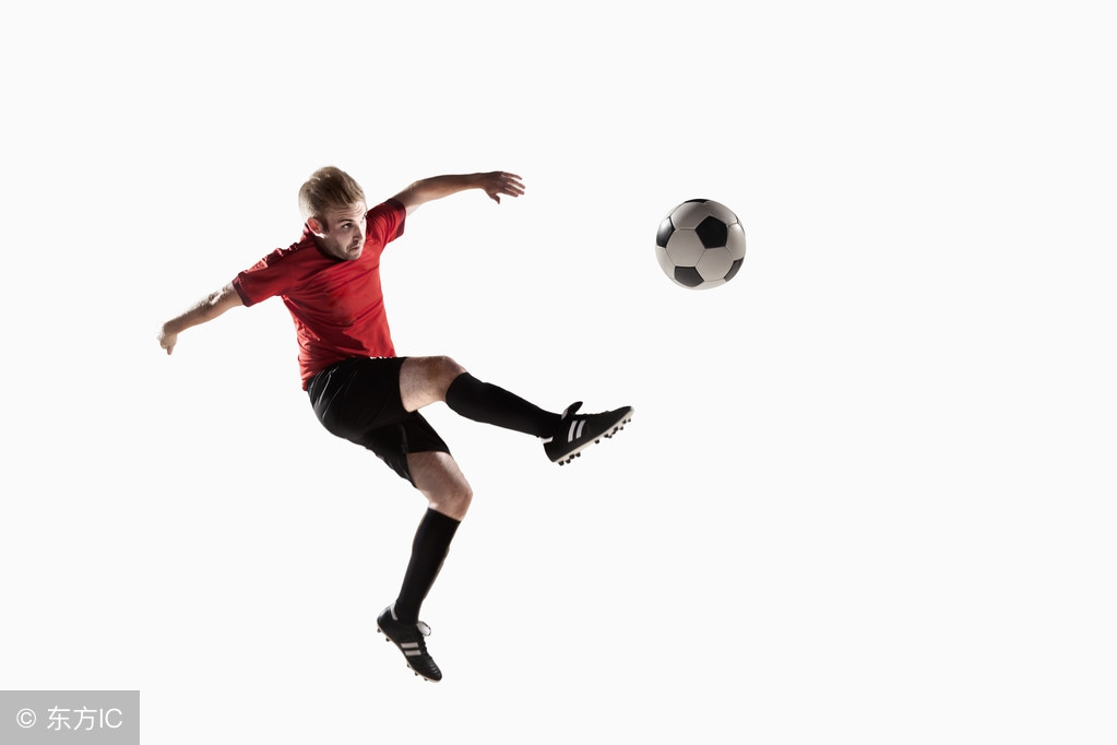 足球传球精彩集锦,足球传球技术要领慢动作