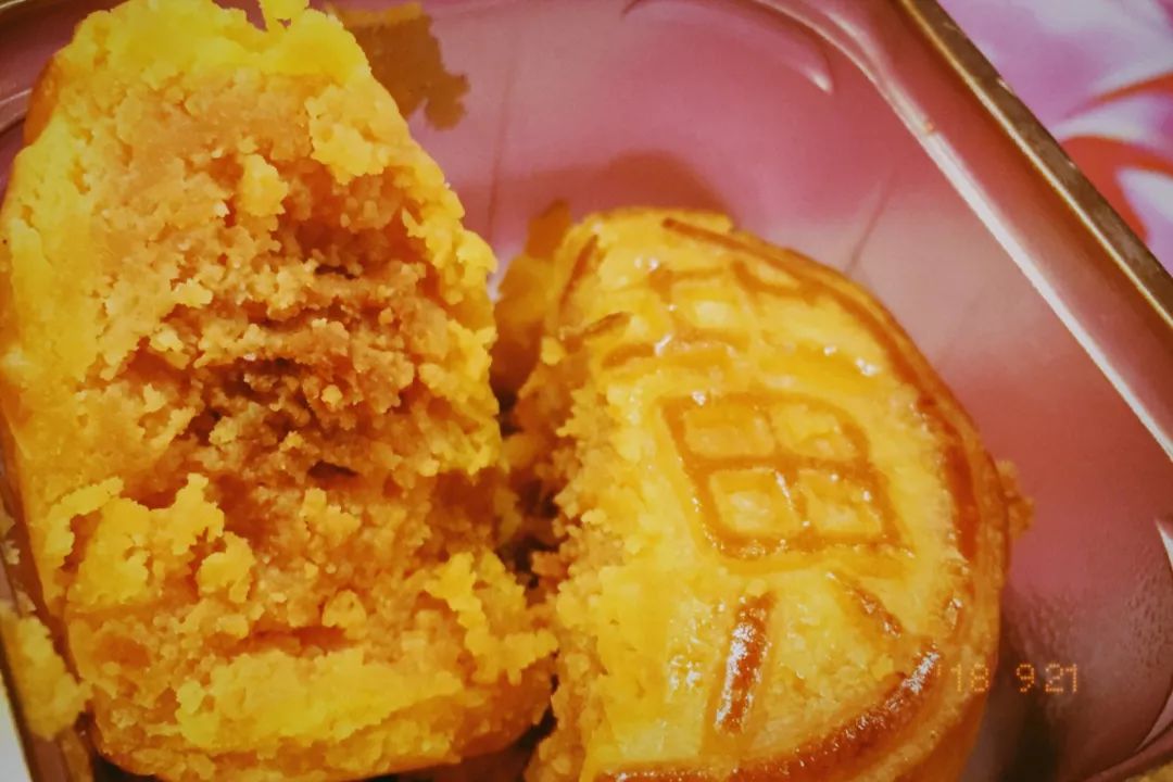 玩物：电竞圈的中秋月饼到底长啥样？