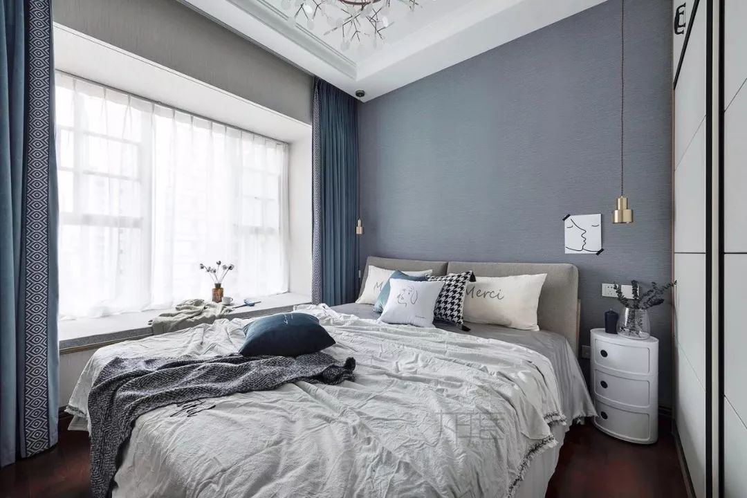 卧室装修窗户怎么装,客厅与卧室之间的窗户怎么装修