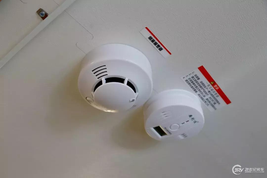 大通v80底盘升高改装,大通v80c型房车优缺点