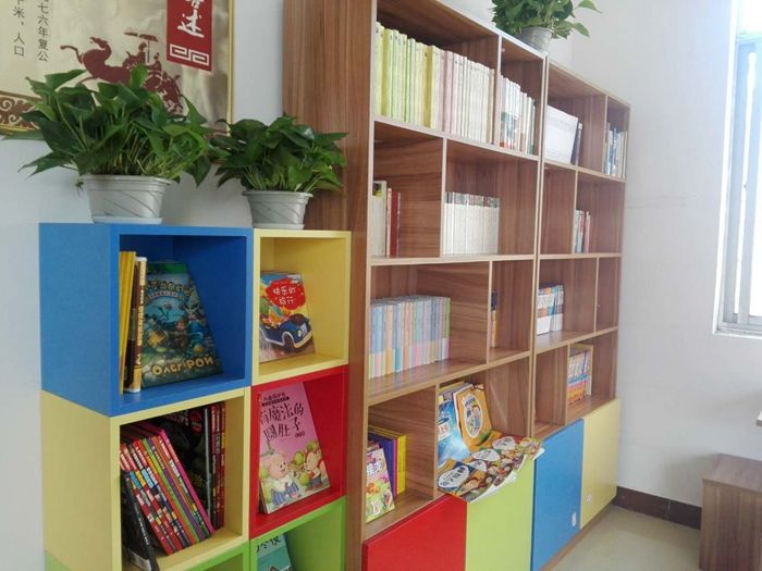 壹知书屋,壹知书店