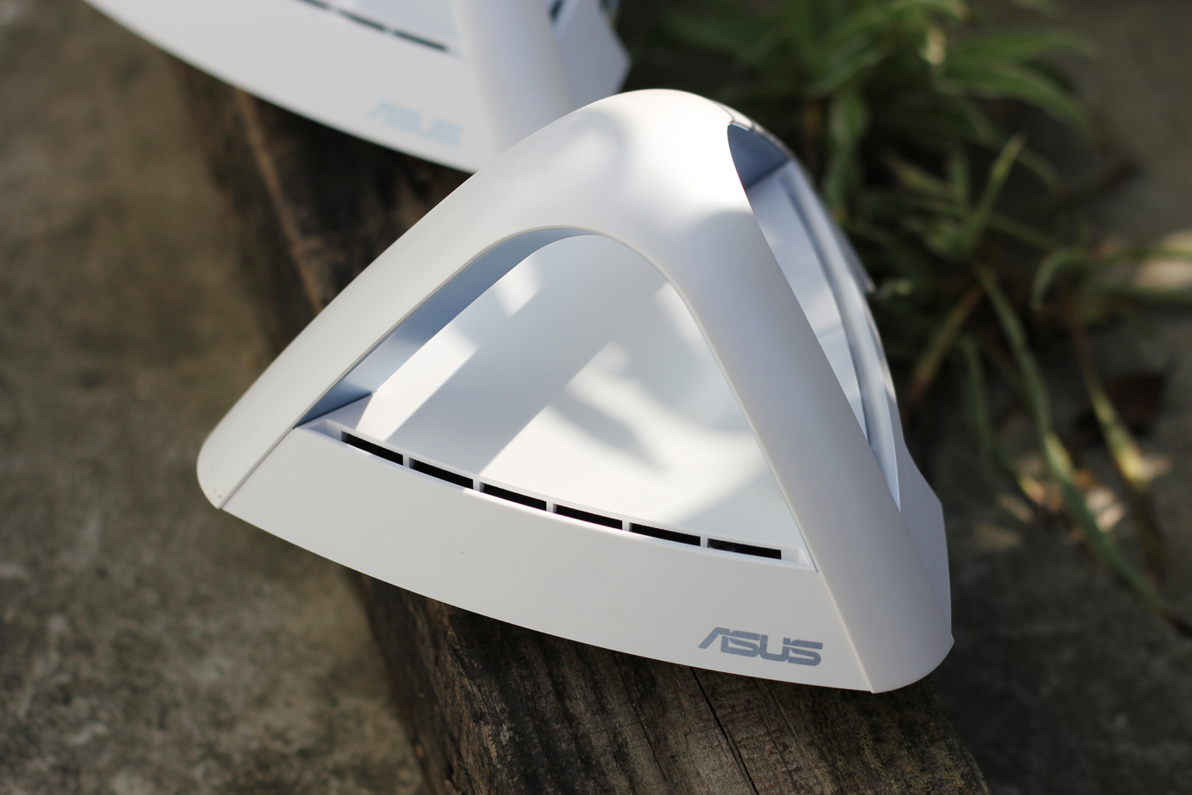 华硕路由器三频分开,华硕分布式路由器优缺点