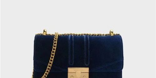 酒神小ck包扣子怎么打开,小ck酒神包怎么打开锁扣很方便