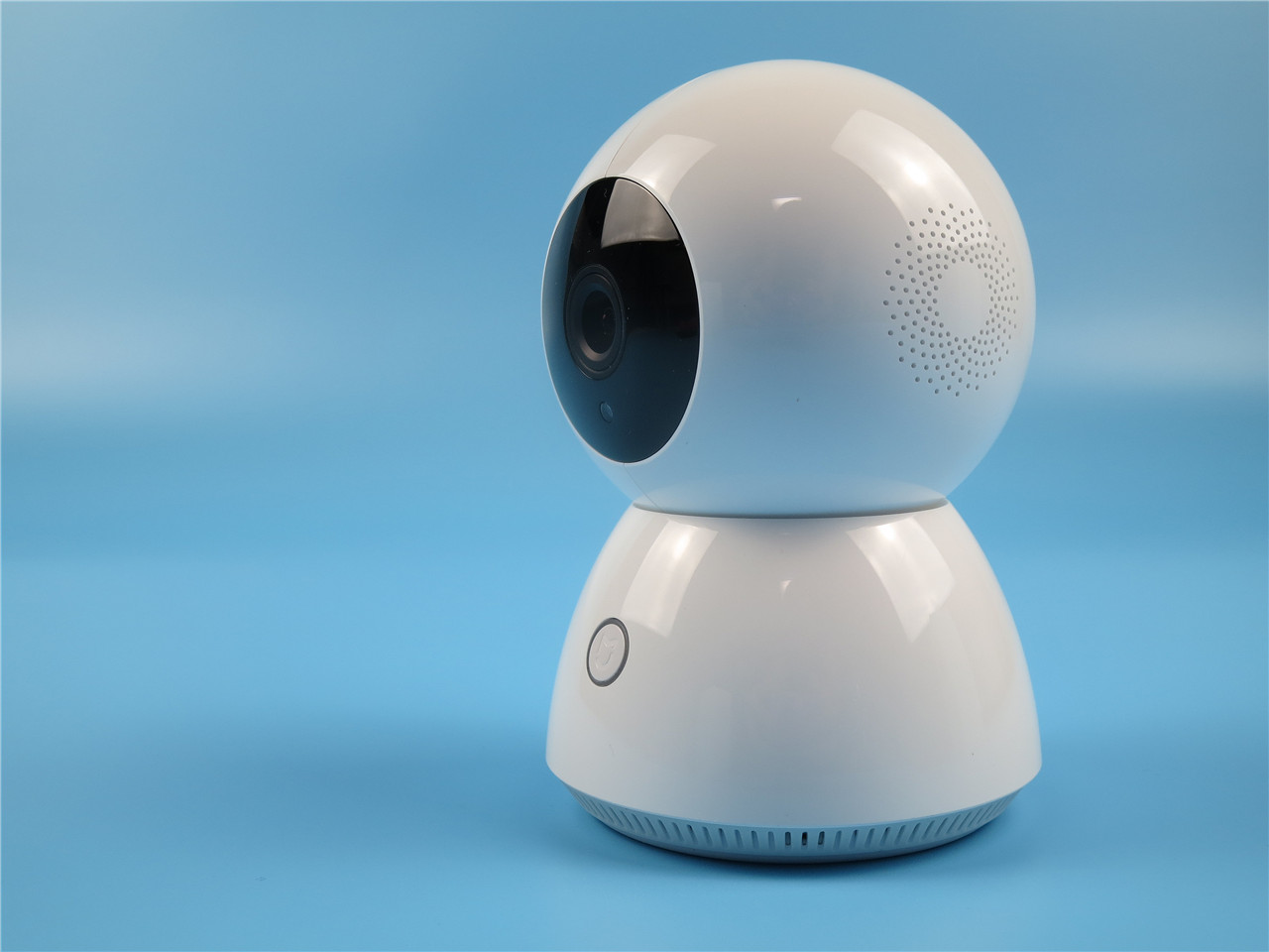 「超逸酷玩」小爱同学和蓝牙网关小白智能摄像机增强版都支持