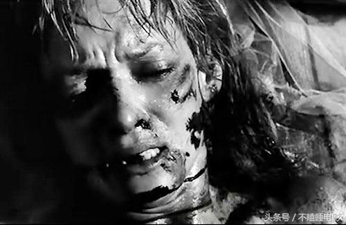 昆汀暴力美学经典杀手片段,荷尔蒙爆棚枪战电影精彩片段