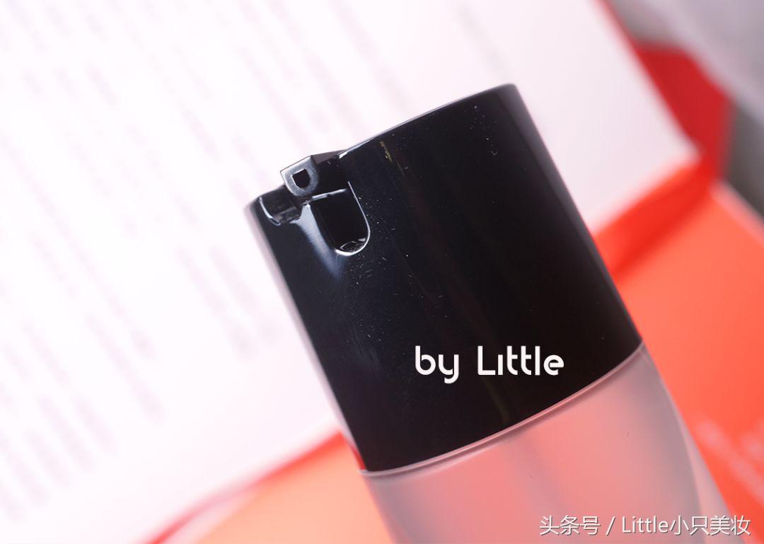 皮肤混合性偏干长痘护肤品推荐,换季油脸变干痘痘严重推荐护肤品