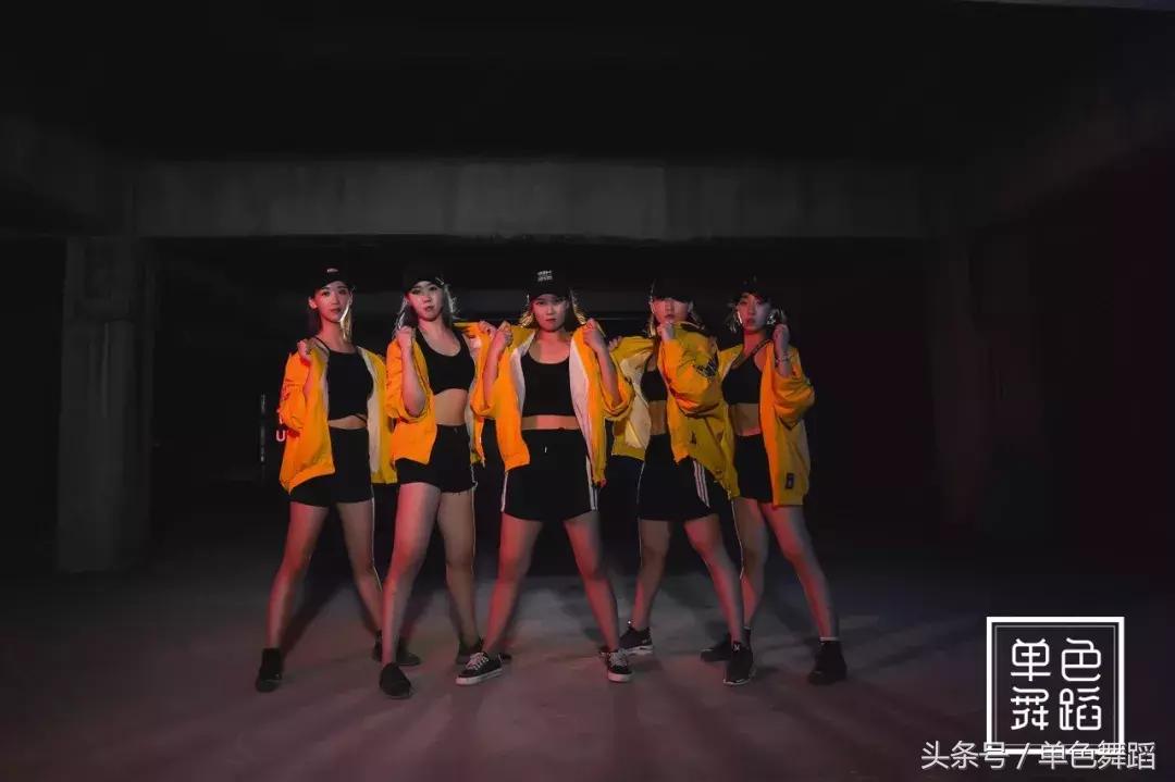 舞蹈动作僵硬怎么训练,舞蹈腿部力量训练