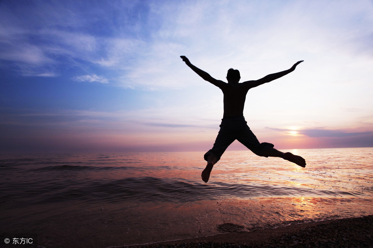 人民日报作文素材每日积累排比句,100组精美的排比句优质作文素材