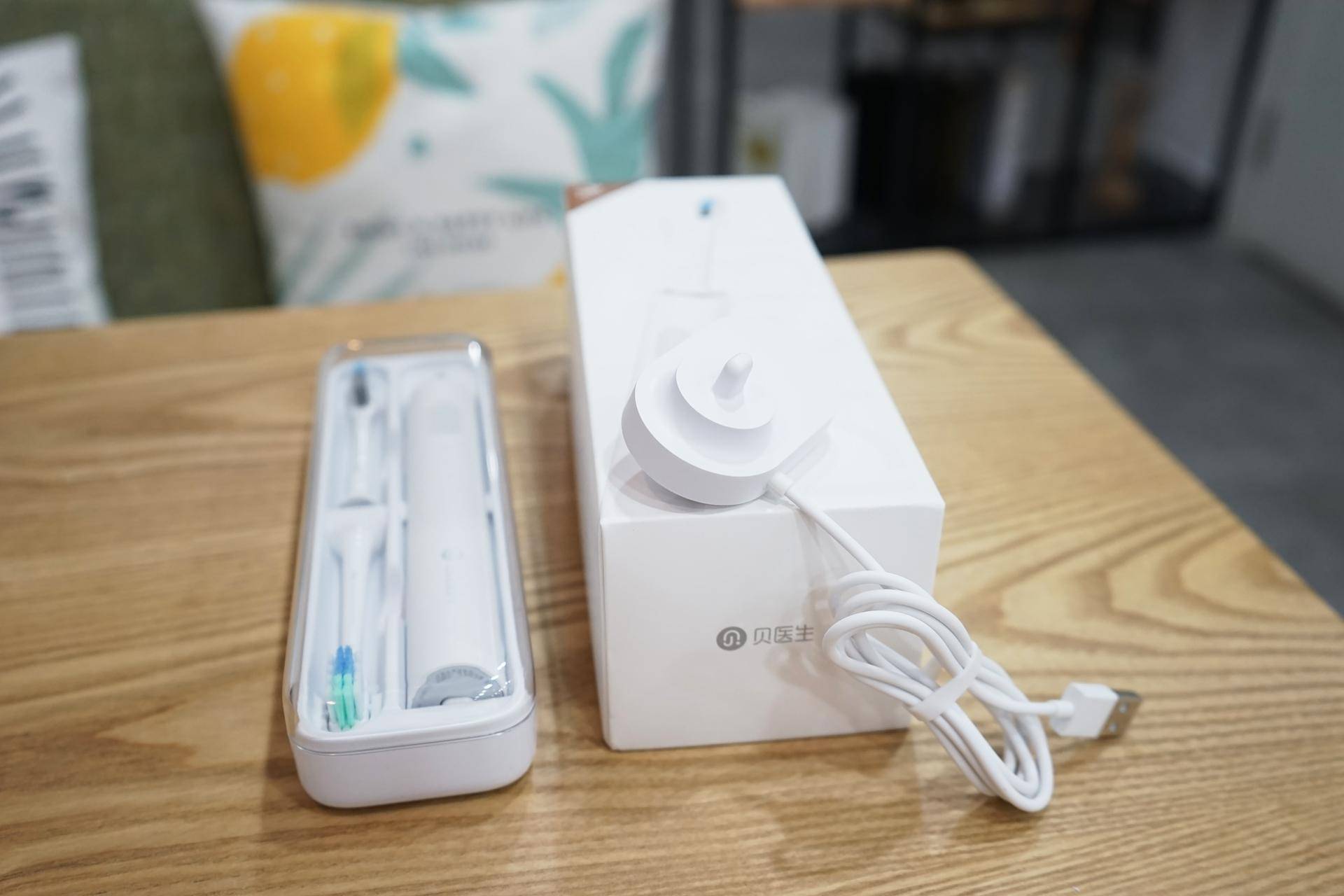 贝医生声波电动牙刷震动无力,米家声波牙刷贝医生