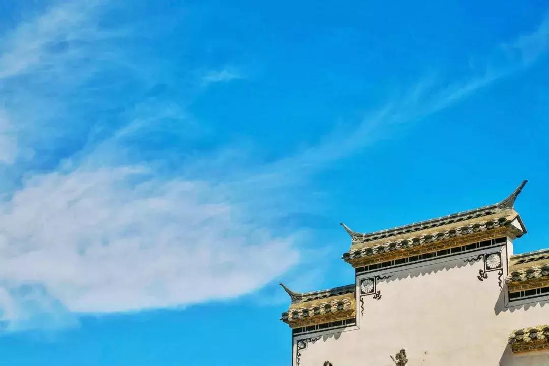 郑州足球小镇2019,郑州足球小镇有真草足球场吗