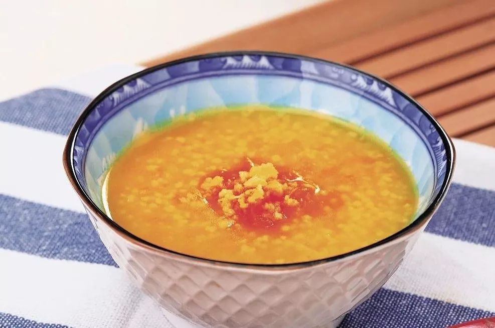 来一碗靓汤结束假期,冬天给家人来一碗爱心汤