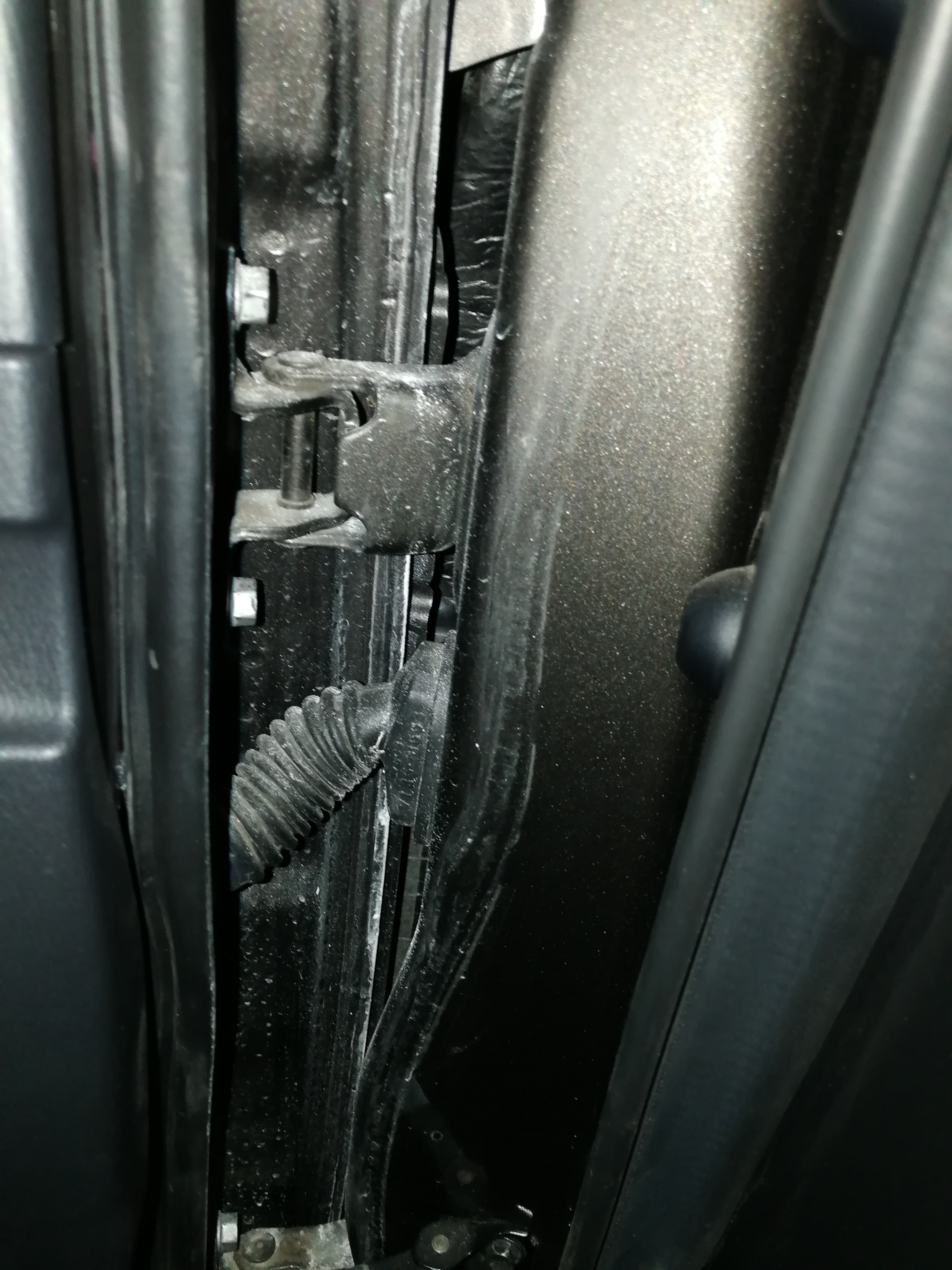 顺藤摸瓜找疑点打三个数字,顺藤摸瓜查线索